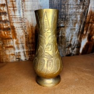 Vtg Indian Etched Sarna Brass Bud Vase Flower Leaves Floral Fluted Top Signed 5"